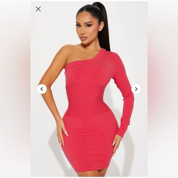 Fashion Nova | Elegant Red One-Shoulder Bodycon Dress | size M - Picture 1 of 7
